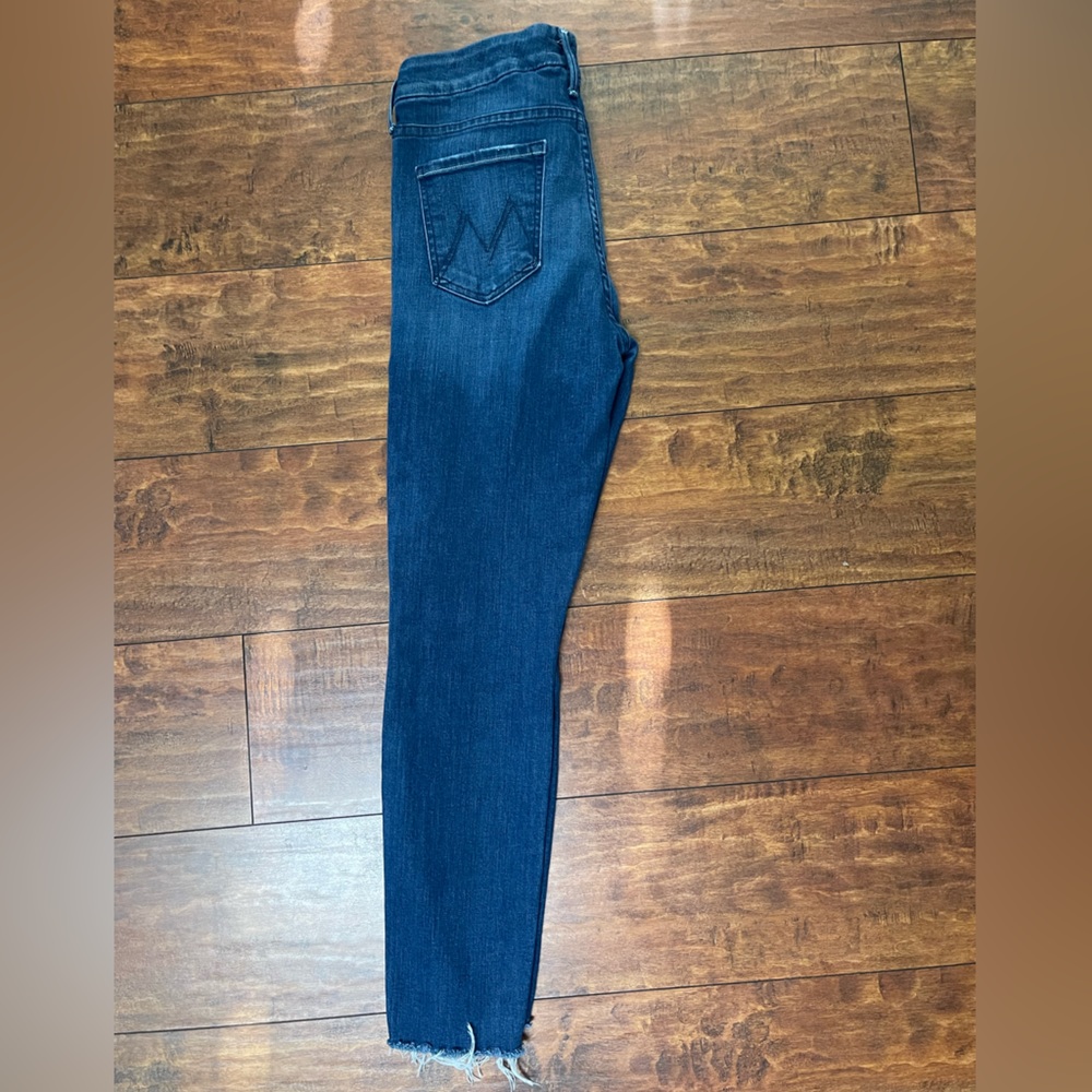 Mother The Looker Ankle Fray Jeans in Bazaar
Adventures Wash